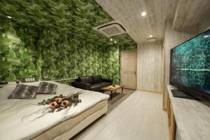 Hotel Julia Review: A Comfortable Stay - Guest Ratings and Feedback