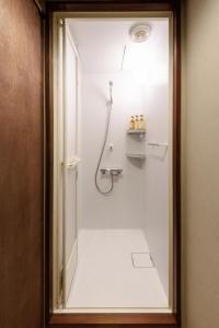Hotel New Moustache - Amenities and Facilities