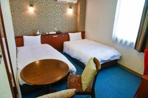 Hotel Palms Tenmonkan - Location and Directions