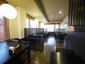 Hotel Route-Inn Court Yamanashi - Accommodation Options and Amenities