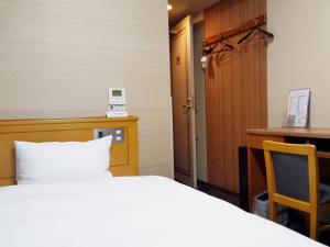 Hotel Route-Inn Hamamatsu Station East - Hotel Overview and Location