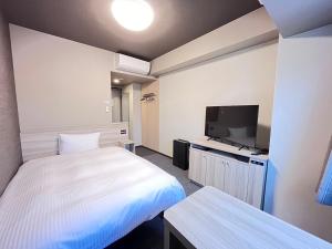 Hotel Route Inn Kuwana - Location and Attractions