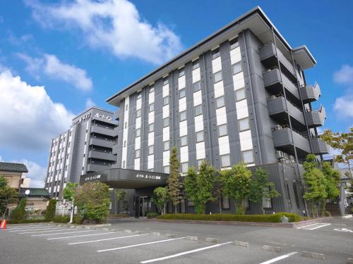 Hotel Route-Inn Yuki - Dining Options and Cuisine