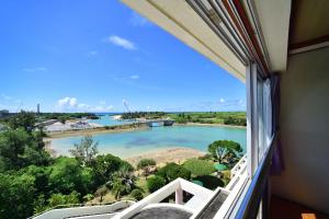 Hotel South Island - Location and Accessibility