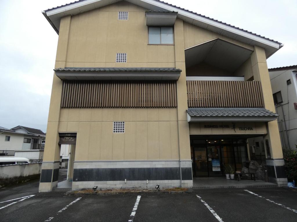 Hotel Tsuchiya Review