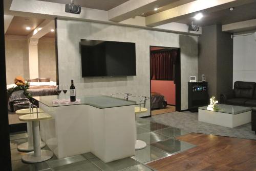 HOTEL Watergate Kanie (Couple Only) - Amenities and Services Offered