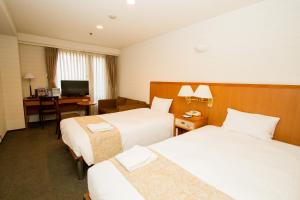 Hotel Yokohama Camelot Japan - Dining and Restaurants