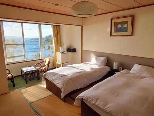 Ibusuki Phoenix Hotel - Room Types and Features