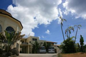 Ilmare Unarizaki - Hotel Overview and Location