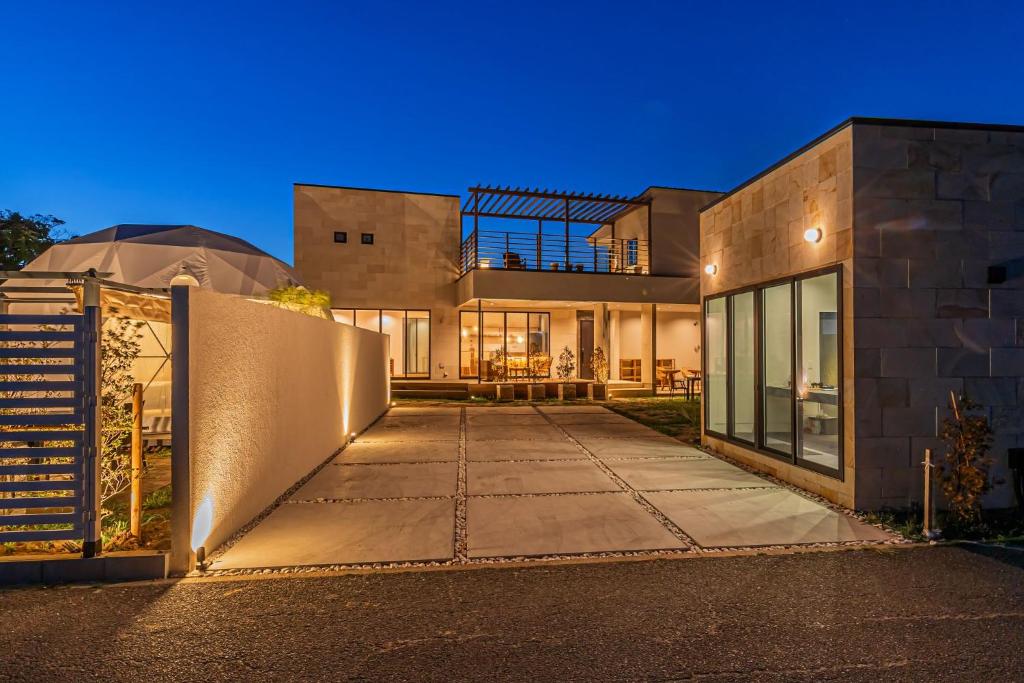 Innocence Resort -in Chiba Resol- Review
