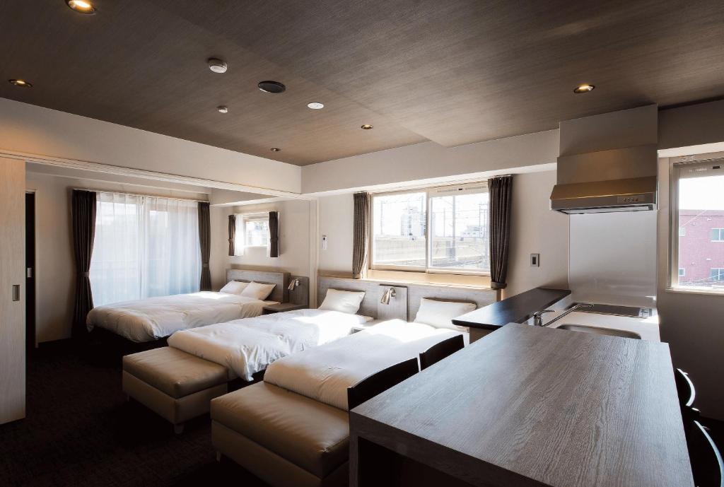INOVA Kanazawa Station Hotel Suite Review