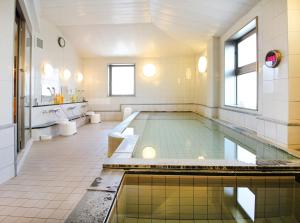 Island Hotel - Guest Reviews and Experiences