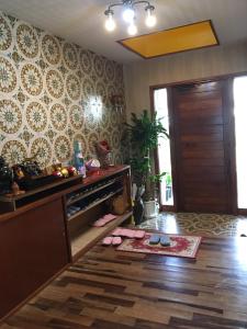 Kami House - Location and Nearby Attractions