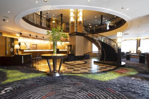 Kanazawa New Grand Hotel Prestige - Luxurious Accommodations and Amenities