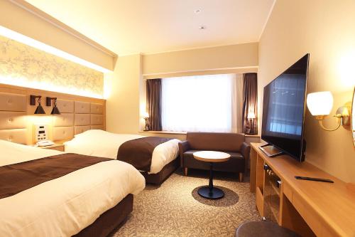 Kobe Luminous Hotel Sannomiya - Convenient Location