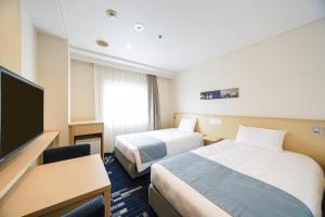 Kobe Sannomiya Tokyu REI Hotel - Convenient Location