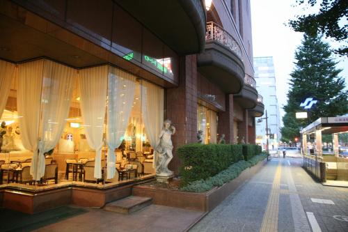 Koyo Grand Hotel - Location and Accessibility