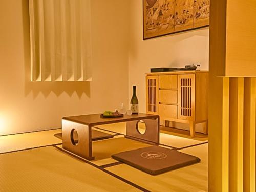 Kumonoue Fuji Hotel Deluxe Room - Mt Fuji View With Open-Air Bath - Location and Proximity to Attractions