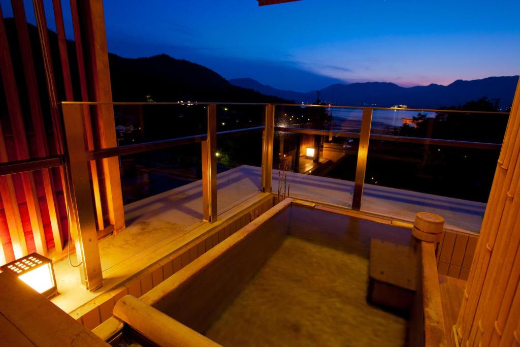 Miyajima Grand Hotel Arimoto Review