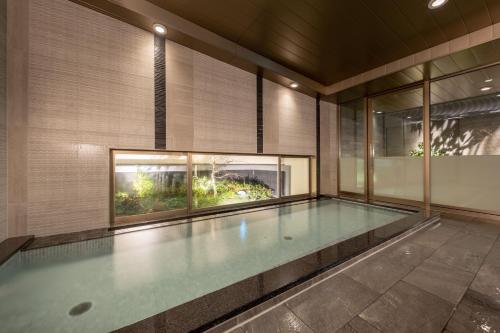 Nishitetsu Hotel Croom Nagoya - Guest Reviews and Ratings