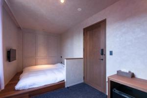 NODE SAIGAWA - Good To Know