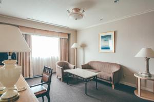 Numazu River Side Hotel - Amenities and Facilities
