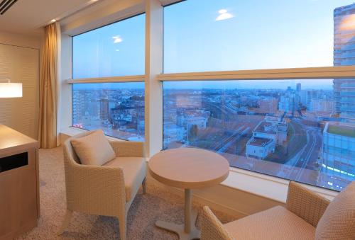 Odakyu Hotel Century Sagami Ono - Convenient Location