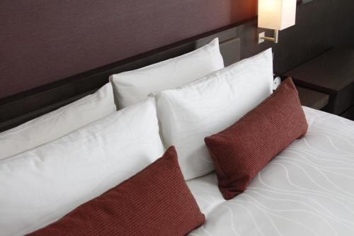Richmond Hotel Fukuyama Ekimae - Accommodations and Room Types