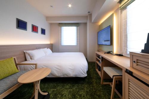 S-Peria Hotel Fukuoka Nakasu - Hotel Facilities and Services