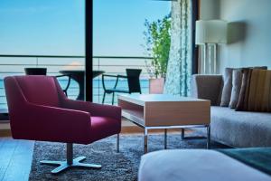 Scapes The Suite - Convenient Location