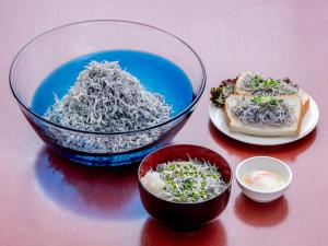 Sotetsu Fresa Inn Fujisawa Shonandai - Dining and Breakfast Options