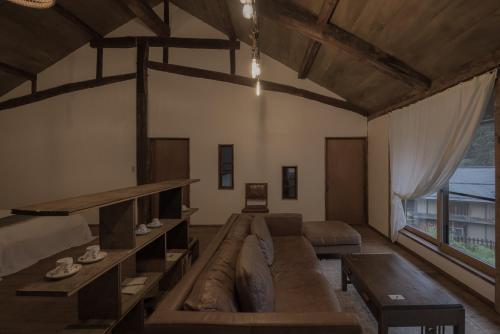 Stream - Accommodations and Amenities