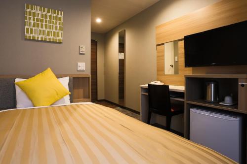 Sun Royal Kawasaki - Room Types and Amenities