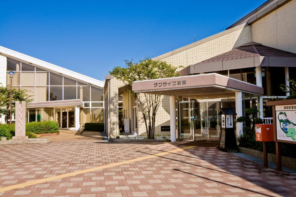 Sunrise Awaji Review