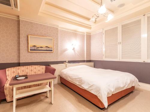 Tabist Hotel Please Kobe - Room Types and Pricing