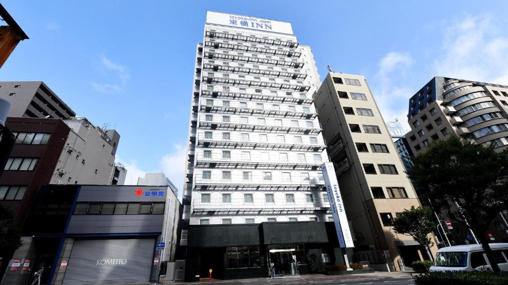 Toyoko Inn Kobe Sannomiya Station City Hall Front - Guest Reviews and Feedback