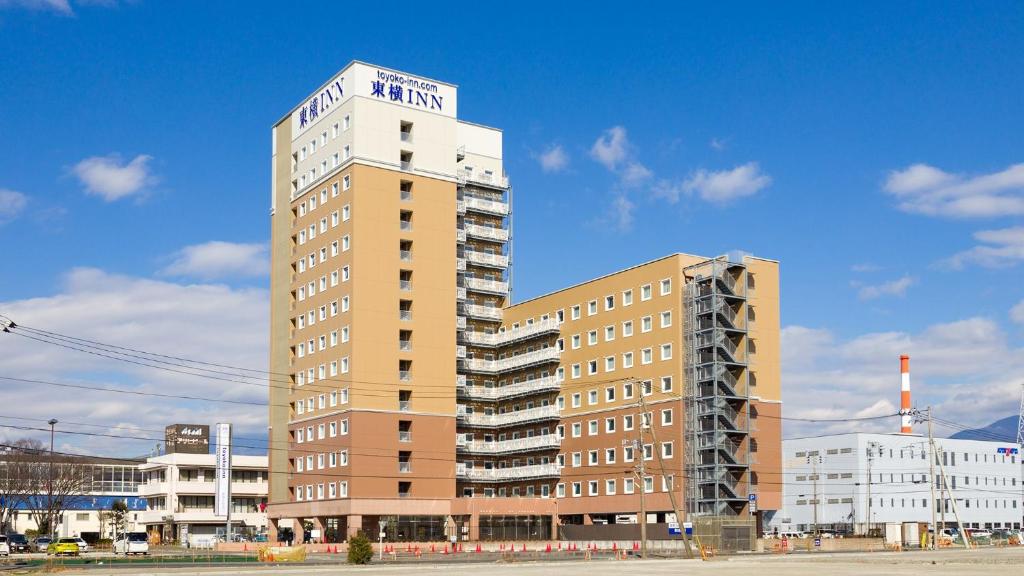 Toyoko Inn Shin-Fuji Station South Exit - Location and Accessibility