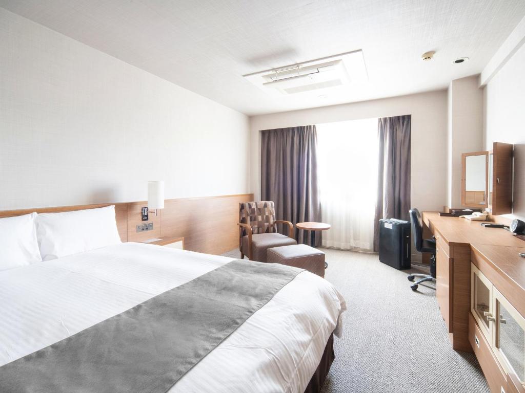 Vessel Inn Fukuyama Station North Entrance Review