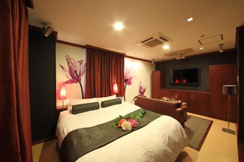 Watergate Funabashi - Amenities and Services Overview