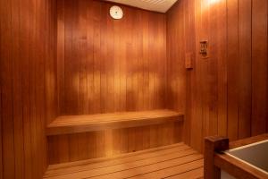 X Wave Funabashi - Room Types and Amenities