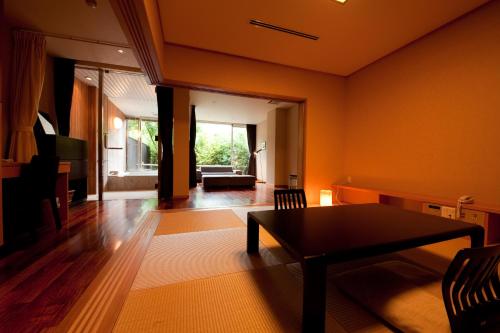 Yufuin Yubell Hotel - Good To Know