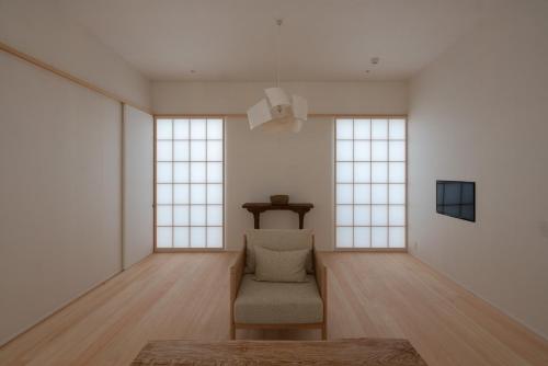 Akagi Ginsou Shitsugi - Hoshinoyama Kyoukan Residence - Hotel Location and Accessibility