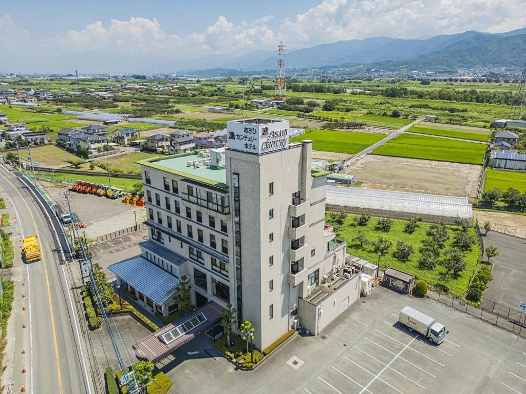 Where to Stay in Minami Alps? Our 2 Best Accommodation Picks