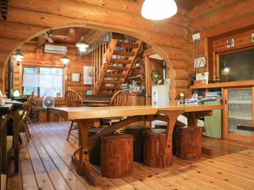 Canadian Loghouse Inn AzuminoYujin - Guest Experience and Reviews