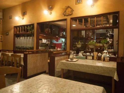 Country Inn Canadian House - Guest Services and Safety