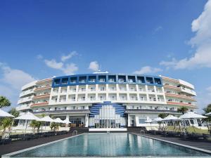 Cypress Resort Kumejima - Dining Options