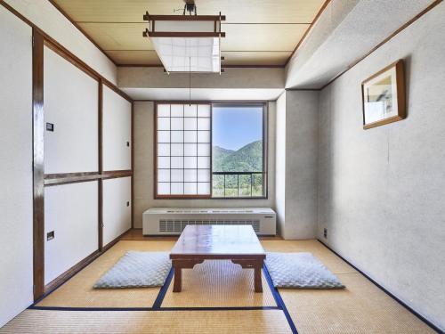 Hakuba Alps Hotel - Amenities and Services