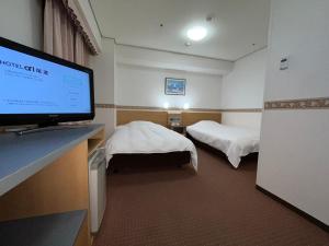 Hotel Alpha-One Onomichi - Room Types and Amenities