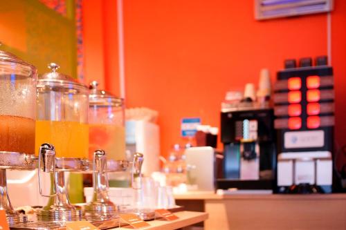 Hotel Art Stay Naha Kokusai-Dori - Amenities and Services
