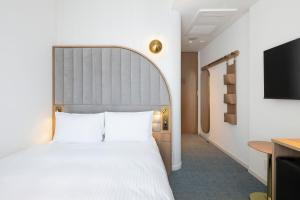 Hotel Comento Yokohama Kannai - Room Types and Pricing